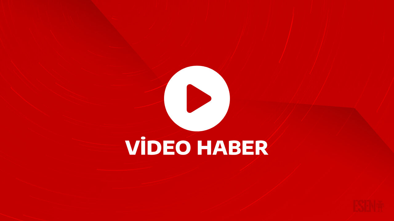 İstanbul Büyükçekmece’de dün akşam saatlerinde cadde üzerinde yanan ATV vatandaşlar