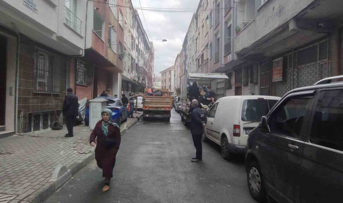 Esenler Oruç Reis Mahallesi’nde 67 yaşındaki Kadir Ö.’nün evinden yaklaşık