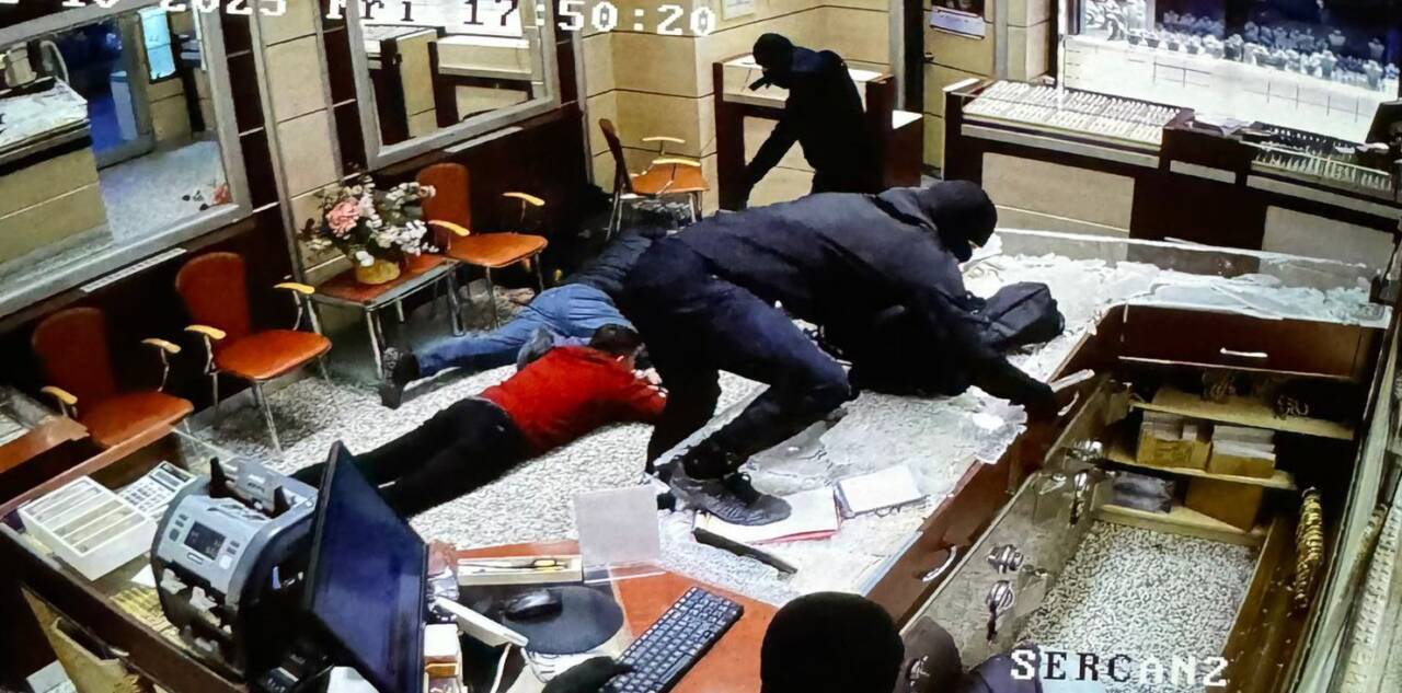 Karabük’ün Safranbolu ilçesinde geçen ay gerçekleşen kuyumcu soygunuyla ilgili yürütülen