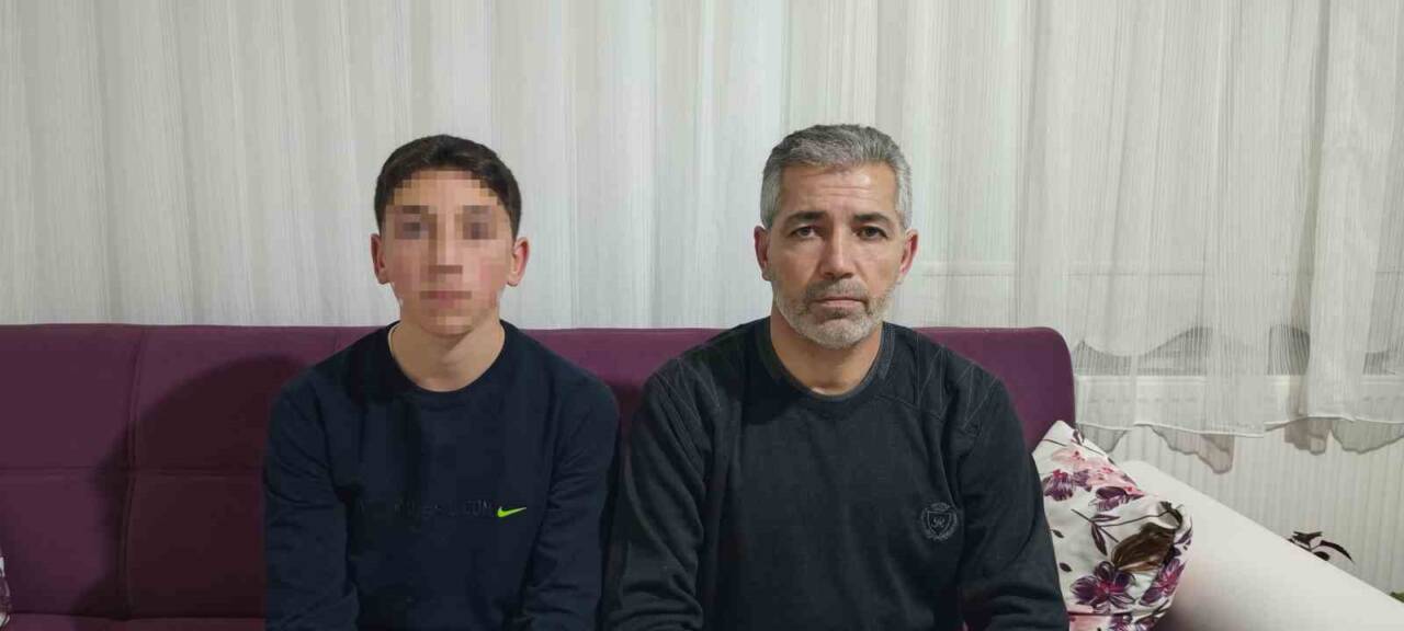 Sivas’ta genç bir hafız, okul sonrası Kur’an okumak için gittiği