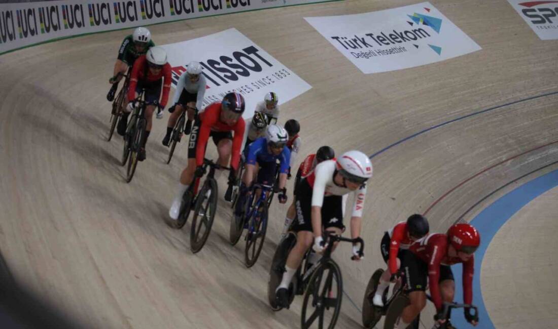 2025 UCI Pist Bisikleti Uluslar Kupası, 3. gün yarışları başladı.