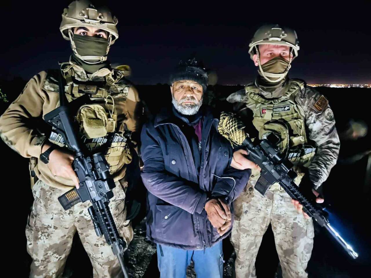 Adana’da oğlunun ölümünden sorumlu tuttuğu gelini ile birlikte gelininin annesi