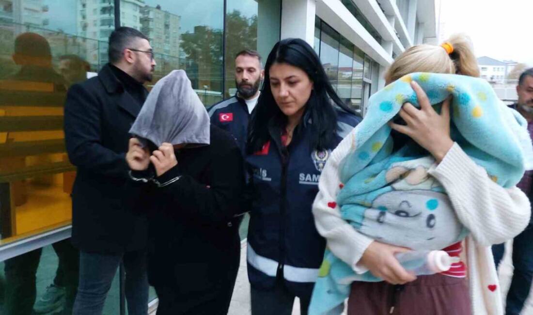 Samsun’da girdikleri evden yaklaşık 600 bin lira değerinde ziynet eşyası