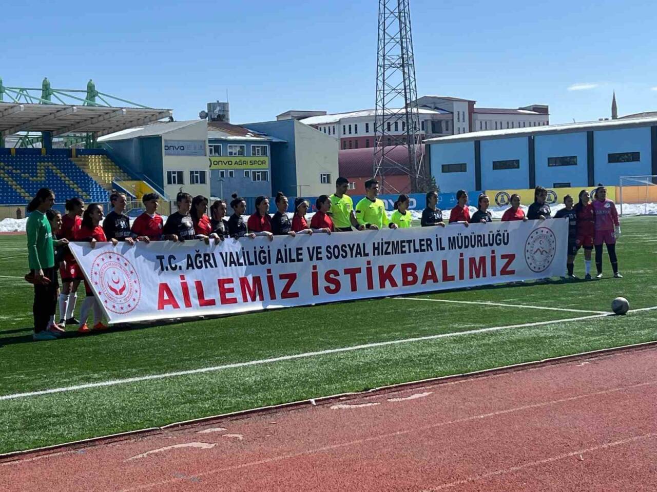 TFF Kadınlar 2. Ligi’nde mücadele eden Ağrı Aile ve Sosyal