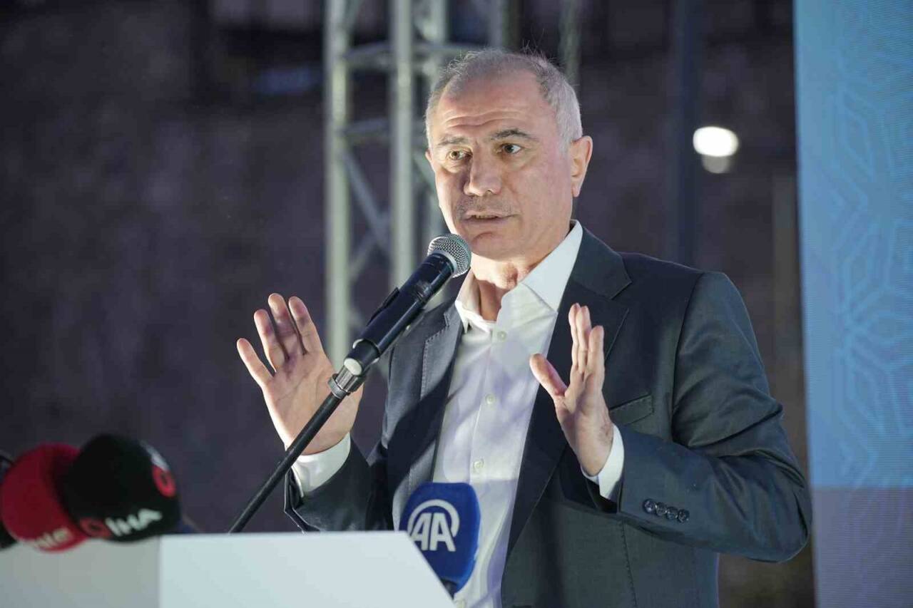 AK Parti Genel Başkanvekili Efkan Ala, partinin geleceğe umut taşıdığını
