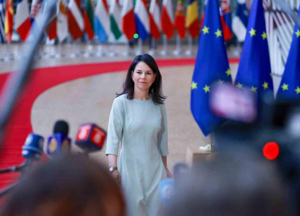 Almanya Dışişleri Bakanı Annalena Baerbock, Suriye'ye 300 milyon euro yardım