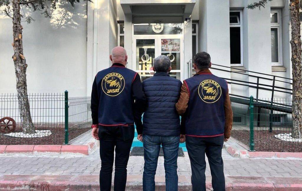 İçişleri Bakanı Ali Yerlikaya, istihbarat faaliyetleriyle ilgili belgeleri elde etmek