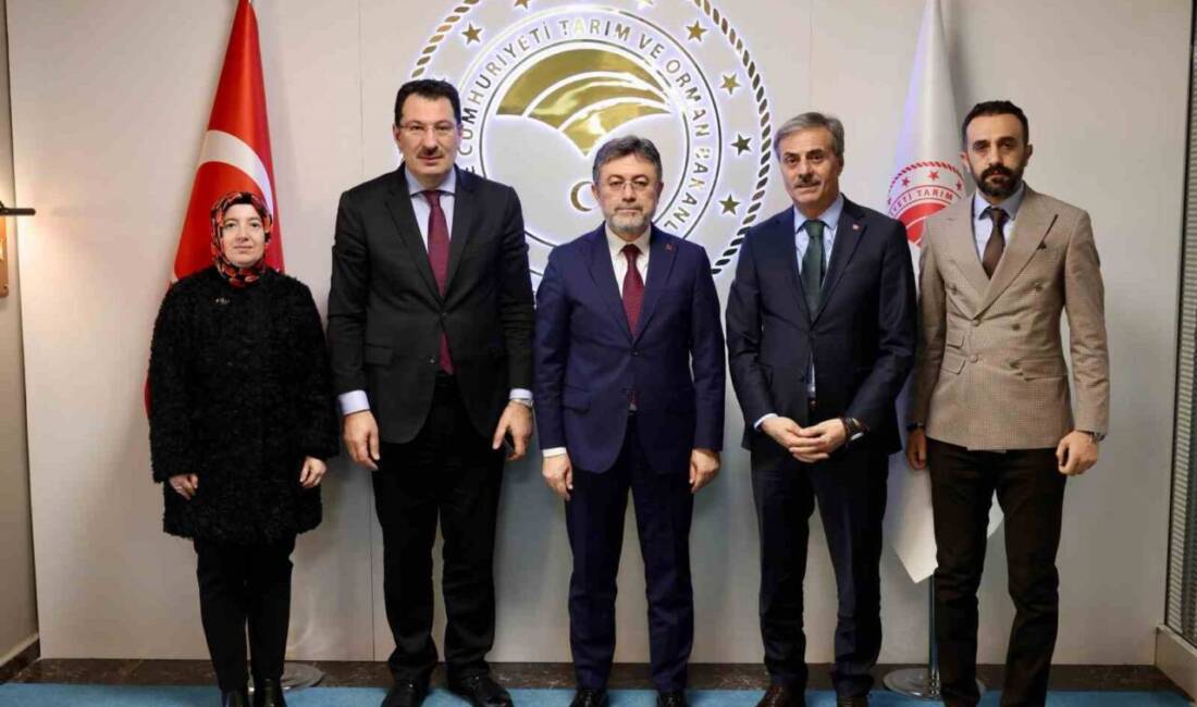 Sakarya Büyükşehir Belediye Başkanı Yusuf Alemdar, AK Parti Genel Başkan