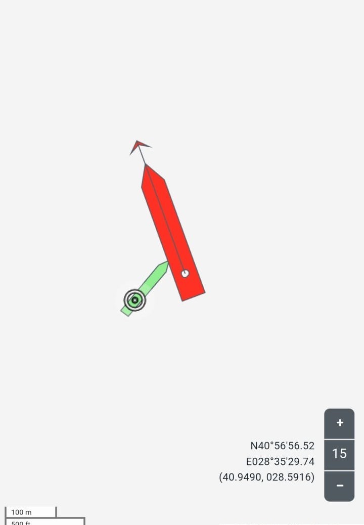 İstanbul’un Beylikdüzü ilçesinde kıyıya 5 mil açıkta demirleyen Mia isimli