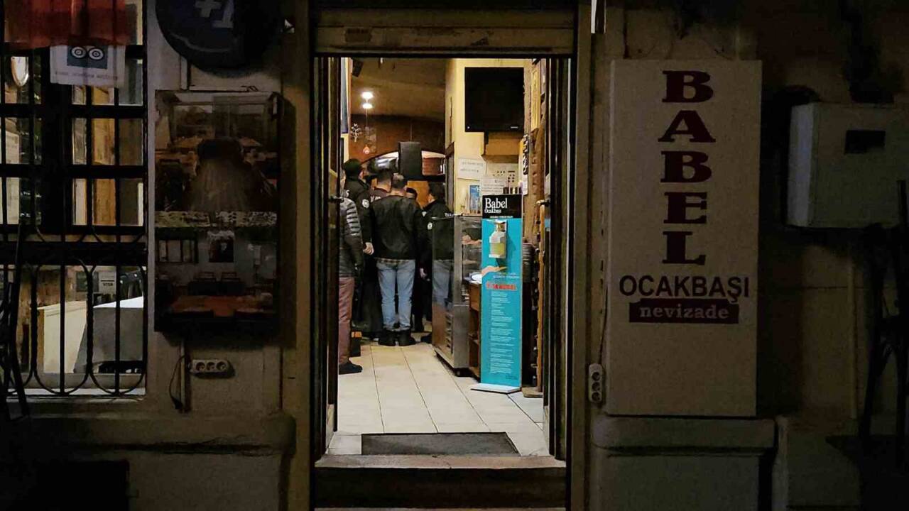 Beyoğlu’nda kabini olmayan asansöre giren vatandaş, 1’inci kattan boşluğuna düşerek