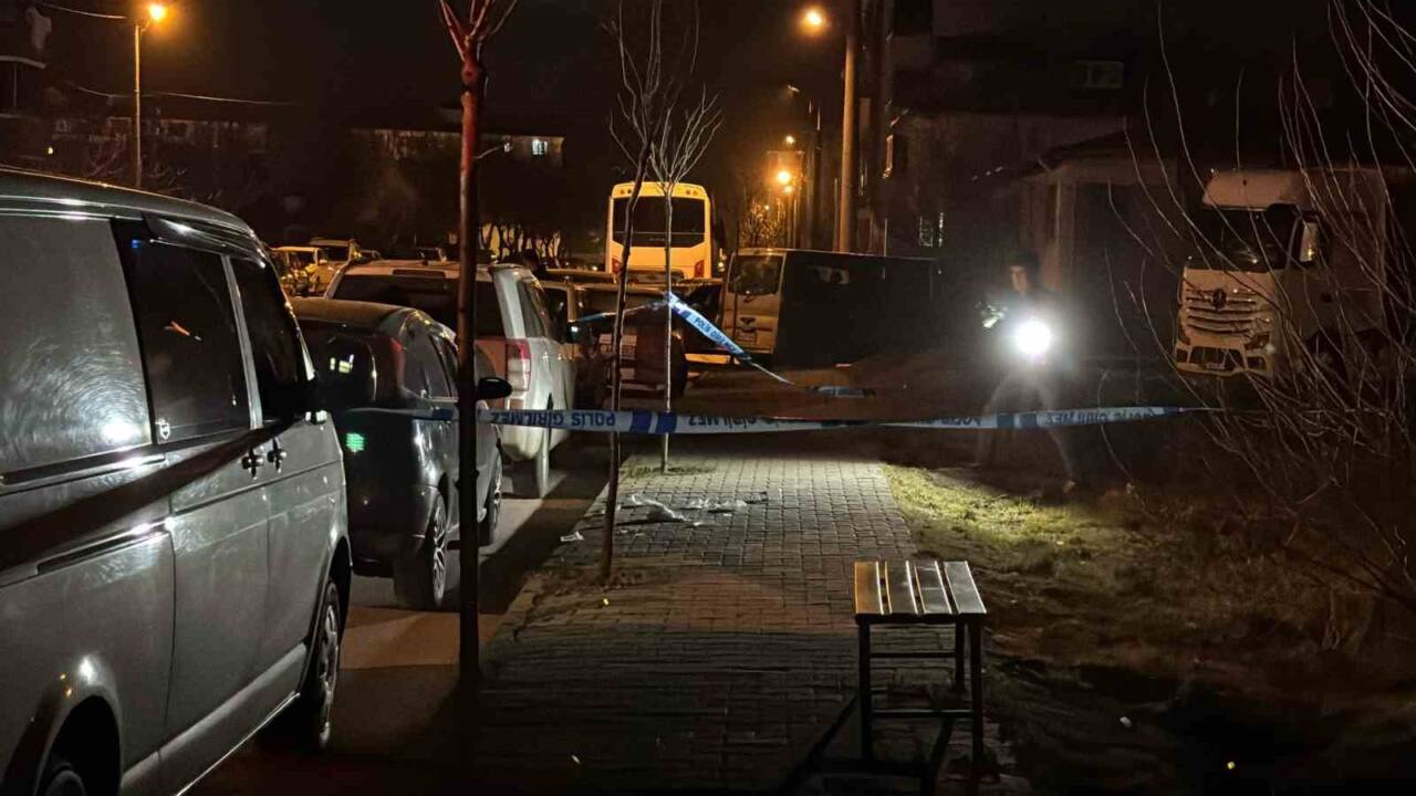 Bolu’da iki akraba arasında alacak-verecek meselesi sebebiyle çıkan kavgada 1