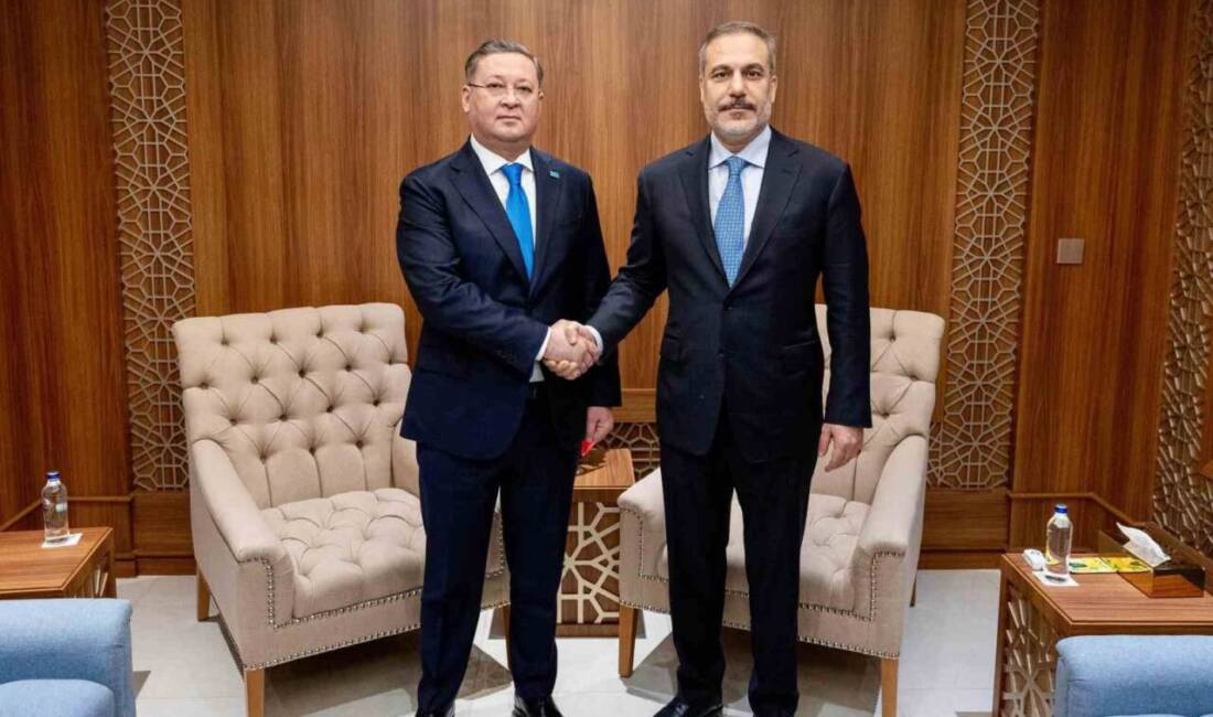 Dışişleri Bakanı Hakan Fidan, Suudi Arabistan temasları çerçevesinde Kazakistan Başbakan