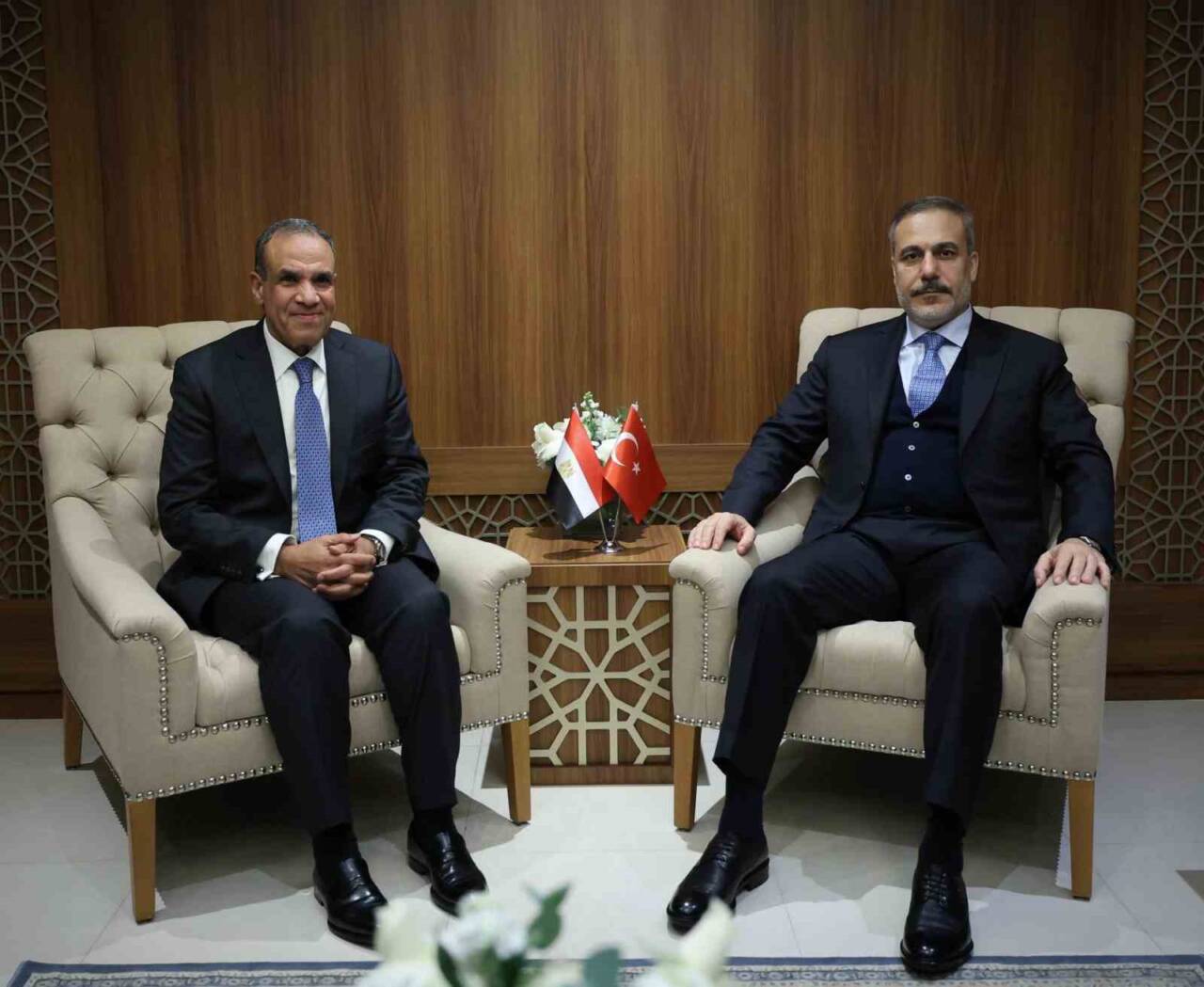 Dışişleri Bakanı Hakan Fidan, Suudi Arabistan temasları çerçevesinde Mısır Dışişleri,