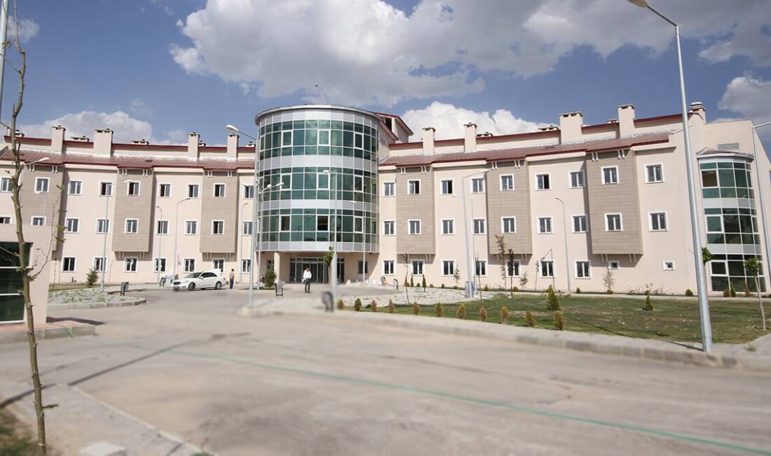 Ağrı’nın Diyadin ilçesinde sağlık hizmetleri kapasitesi önemli ölçüde artırıldı ve