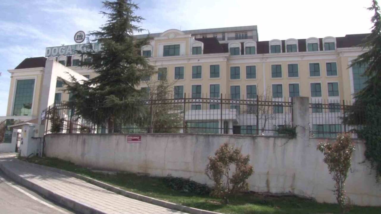 Kartal’daki Doğa Koleji’nde yaşanan patlama olayının ardından Sancaktepe’de bulunan Doğa