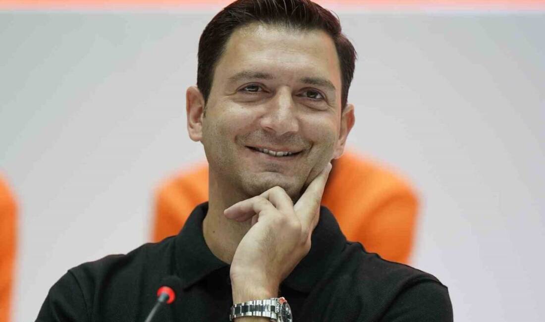 Eczacıbaşı Dynavit, Başantrenör Ferhat Akbaş ile yolların ayrıldığını açıkladı. Akbaş,