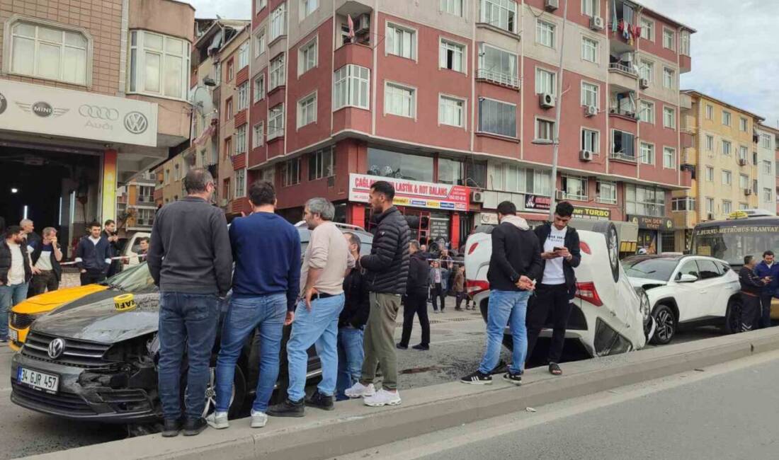 Esenler’de, 6 araç ve bir motosikletin karıştığı zincirleme kazada 2