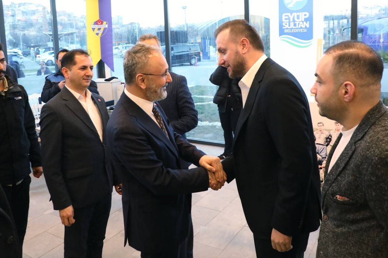 Eyüpsultan Belediyesi, Semt-i Mukaddes Eyüpsultan’ın asırlık çınarı Eyüpspor Kulübü için