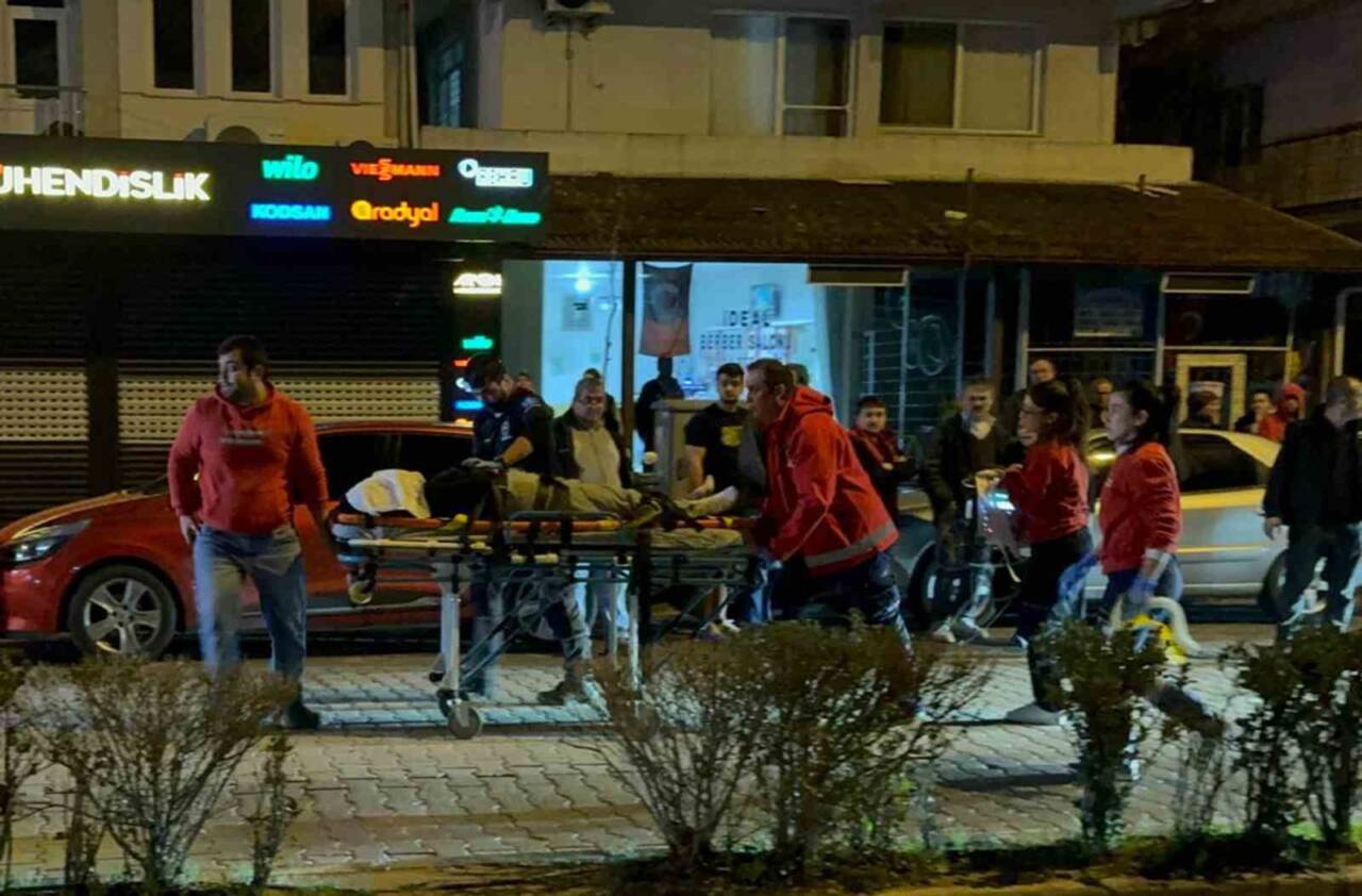 Fethiye’nin Pazaryeri Mahallesi Süleyman Demirel Bulvarı’nda meydana gelen trafik kazasında,