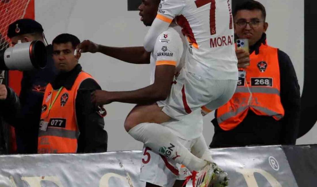 Galatasaray, Alanyaspor galibiyetiyle Trendyol Süper Lig’deki yenilmezlik serisini 27 maça