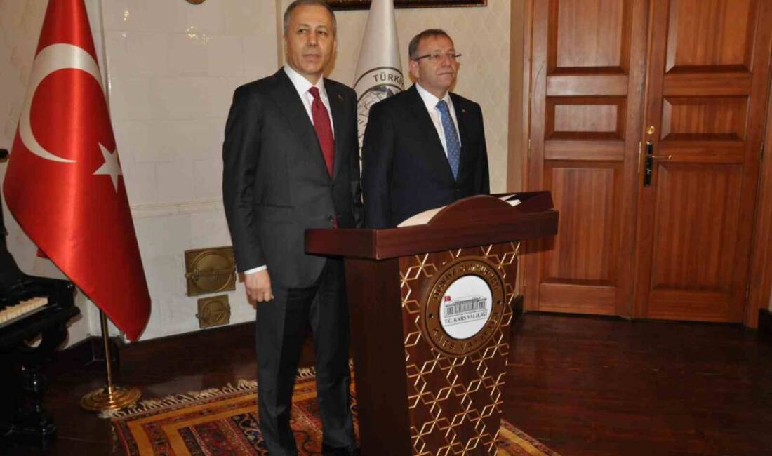 İçişleri Bakanı Ali Yerlikaya birtakım ziyaretlerde bulunmak üzere Kars’a geldi.