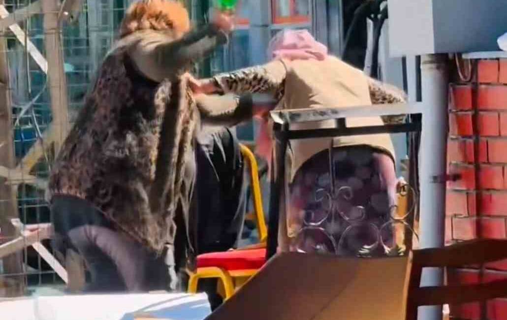 Iğdır'da pazar yeri tartışması, iki kadın arasında kavga çıkmasına yol