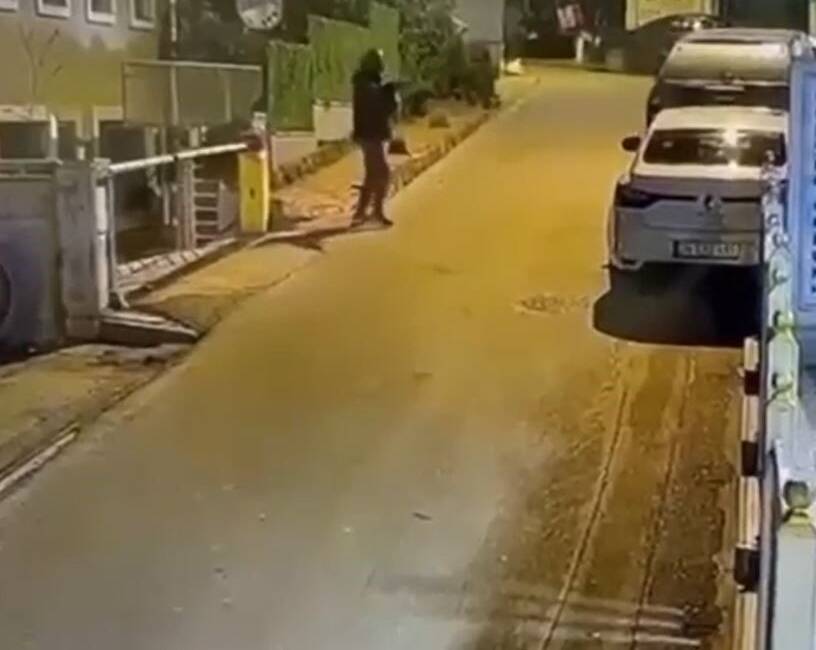 Irak Konsolosluğu’na yapılan silahlı saldırı anlarının görüntüsü ortaya çıktı