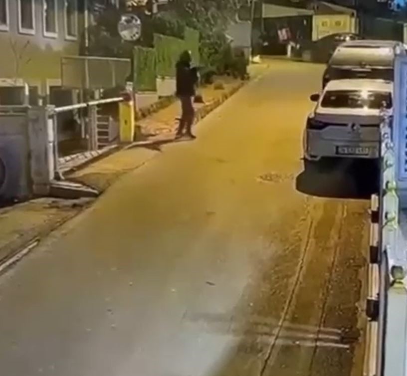 Irak Konsolosluğu’na yapılan silahlı saldırı anlarının görüntüsü ortaya çıktı