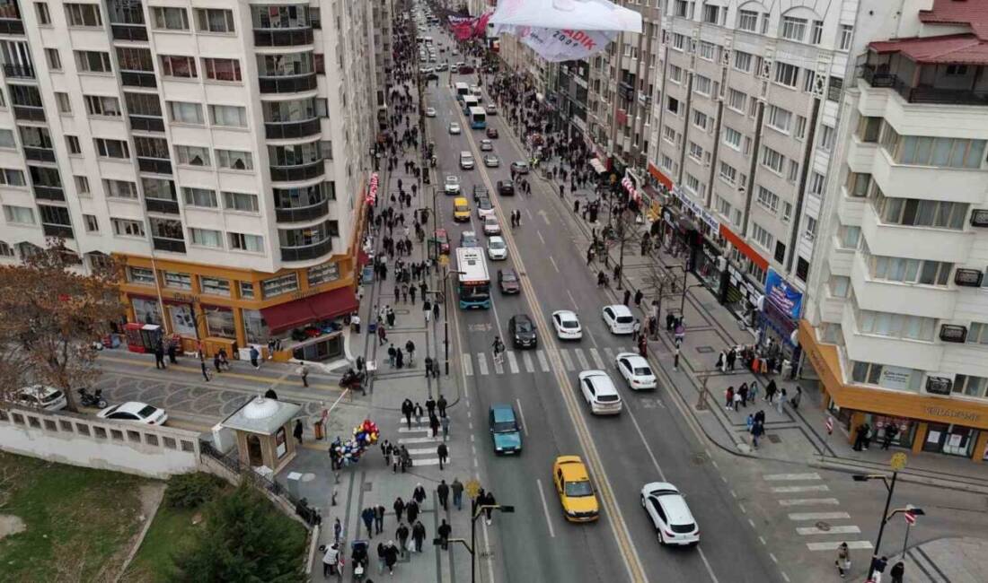 Ramazan Bayramı ile birlikte İstanbul'da yaşayan Sivaslılar, memleketleri Sivas'a akın