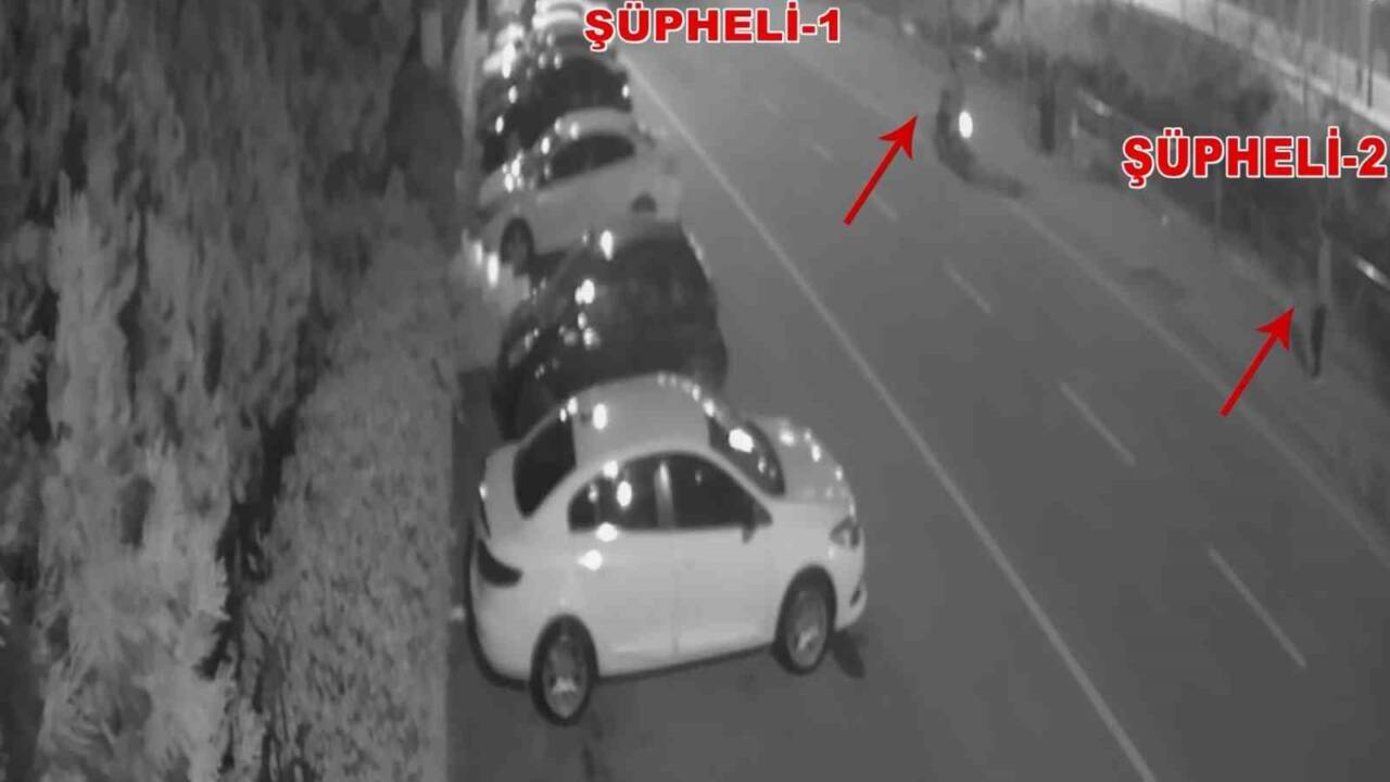 Batman’da yolda yürüyen çiftten kapkaç yapan kişi tutuklandı. Batman merkez