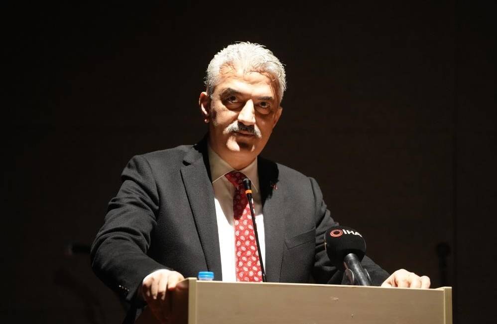 Kırıkkale Valisi Mehmet Makas, Cumhurbaşkanı Recep Tayyip Erdoğan'ın annesine ve