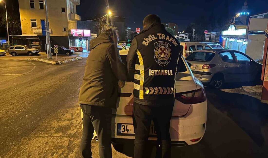 Maltepe’de kırmızı ışıkta bekleyen bir sürücü, ışık ihlali yapan taksi