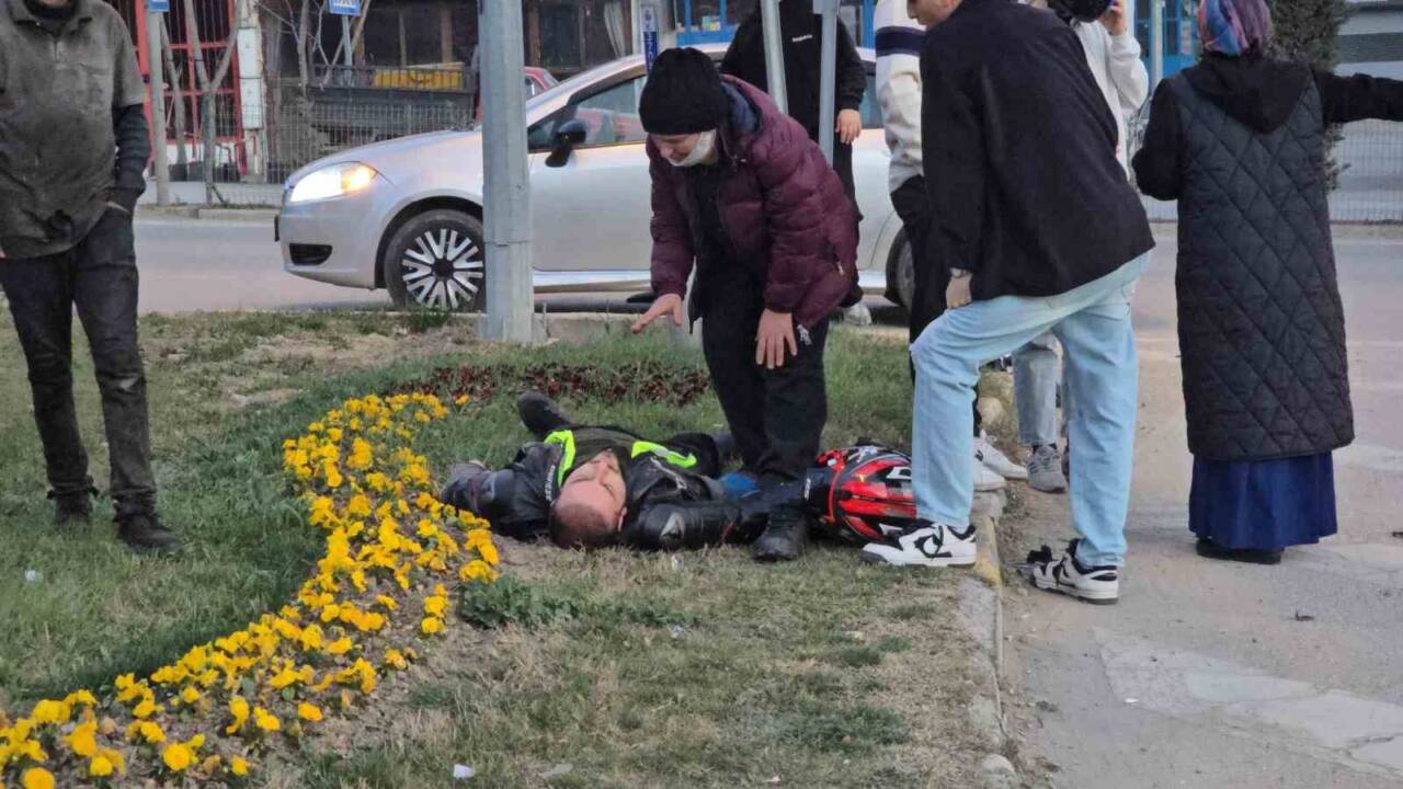 Karabük’ün Safranbolu ilçesinde otomobil ile motosikletin çarpışması sonucu 1 kişinin