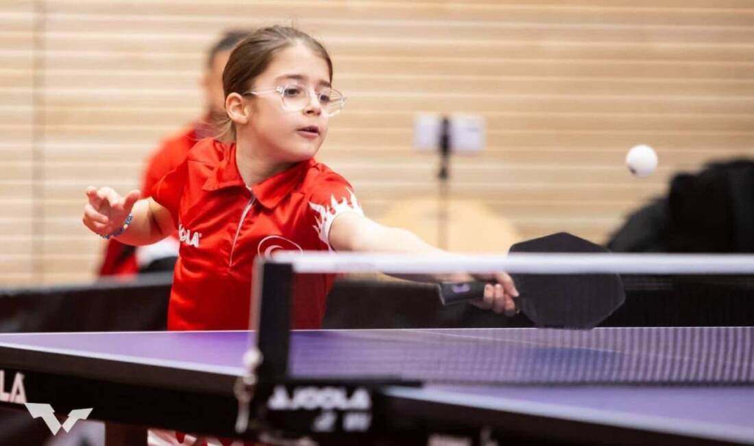 Muğla'lı genç sporcu Aybige Feride Üstündağ, Almanya'daki ITTF WTT Youth