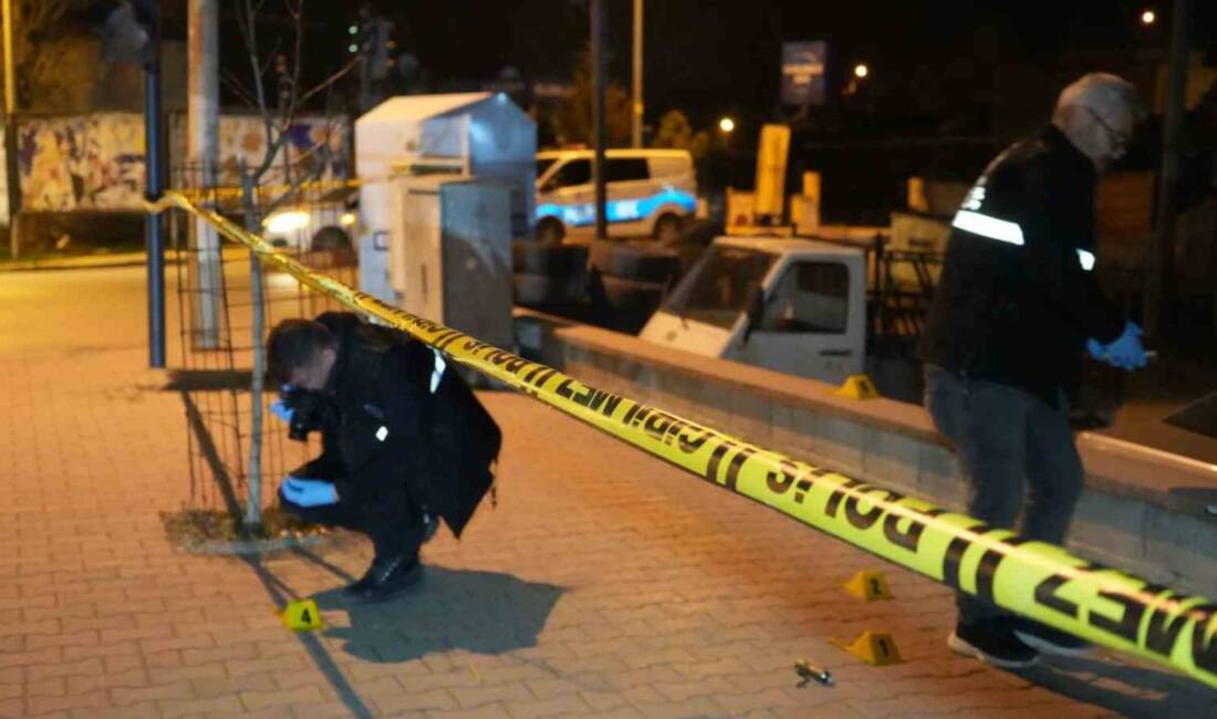 Burdur’da oğlunun iş yerine gelerek çalışanlarla tartışan ve ardından kuru