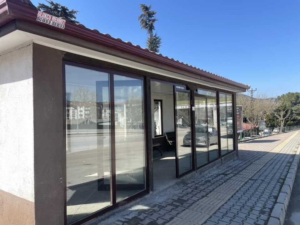 Osmaneli Belediye Başkanı Bekir Torun, vatandaşların soğuk havalarda toplu taşıma