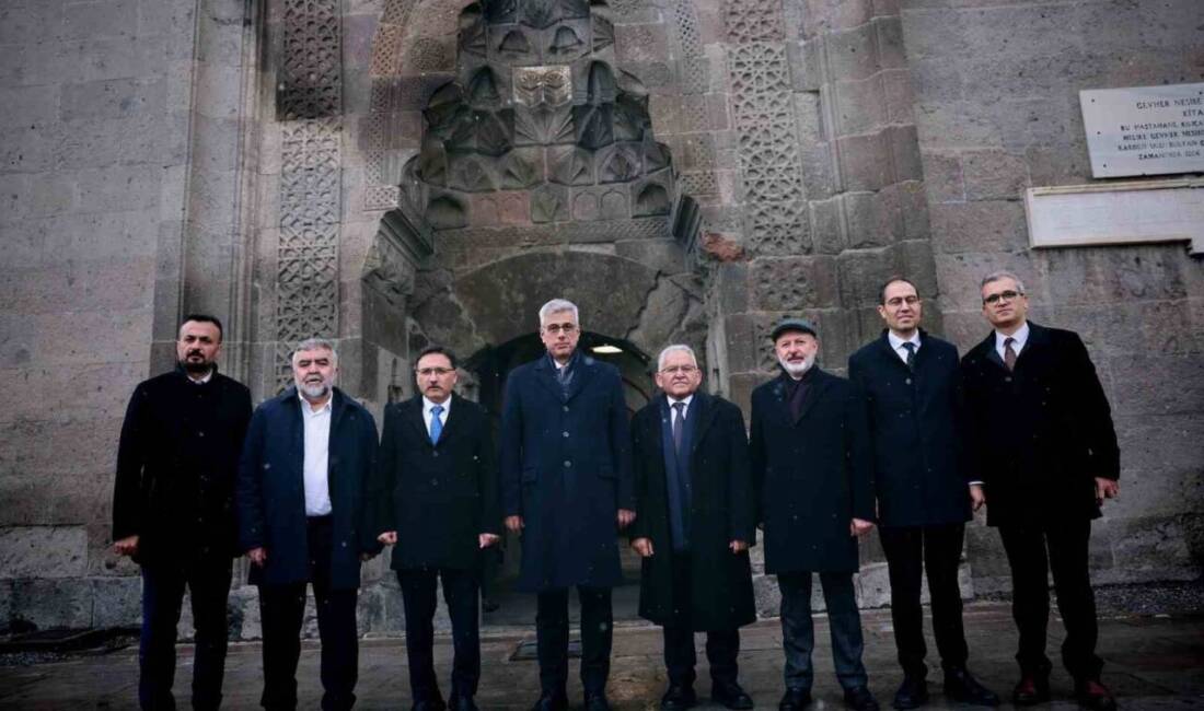 Sağlık Bakanı Kemal Memişoğlu, Kayseri'de Gevher Nesibe Tıp Tarihi Müzesi'ni