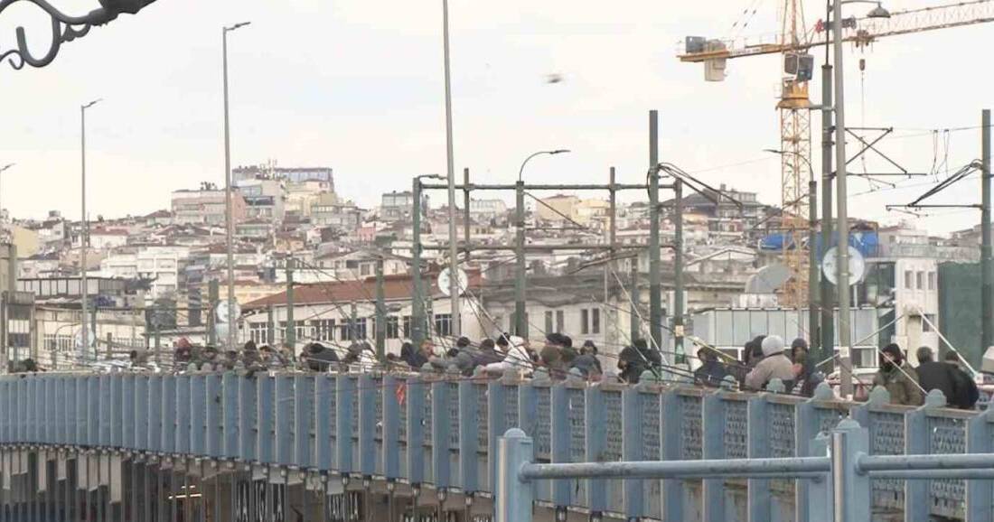 Doç. Dr. Aysun Altunkaş, sahil kesimlerinde olta balıkçılığının, dikkat edilmediğinde