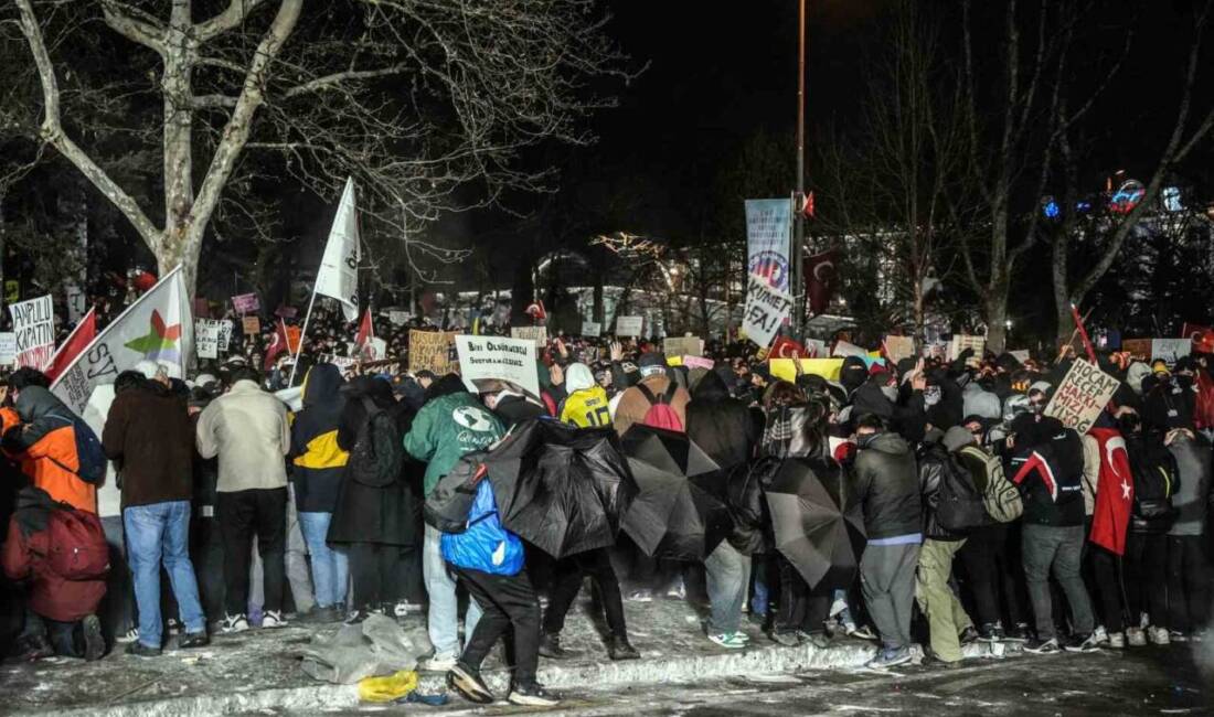 Saraçhane'den Taksim'e yürümek isteyen bir grup, İBB Başkanı Ekrem İmamoğlu'nun