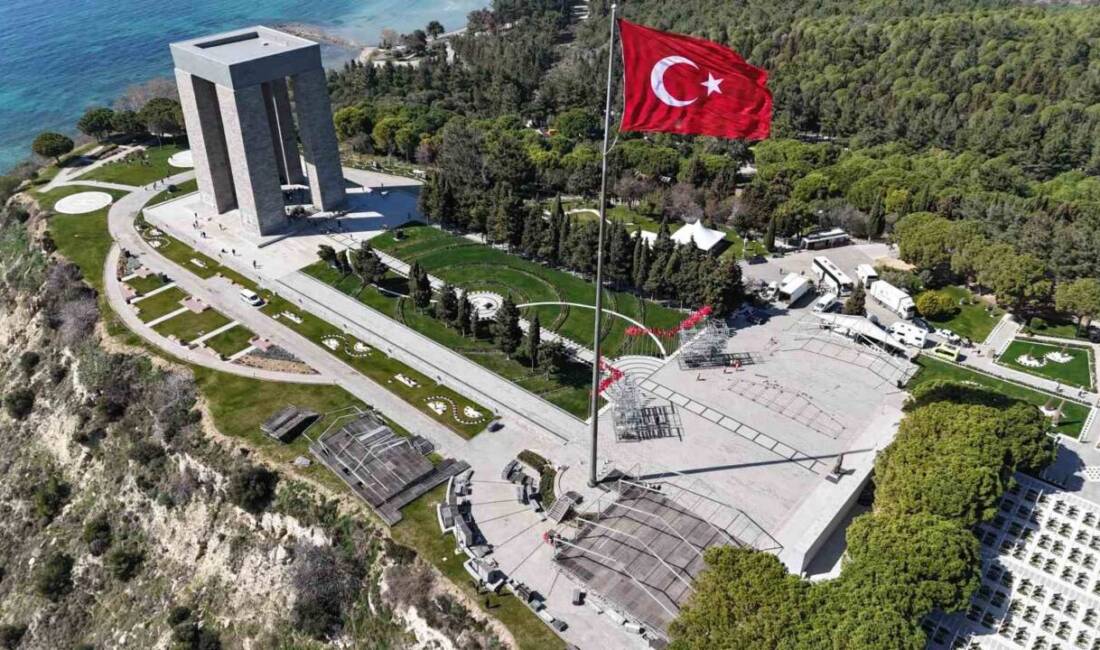 Çanakkale Savaşları’nın yaşandığı, Tarihi Gelibolu Yarımadası’ndaki Şehitler Abidesi’nde 18 Mart