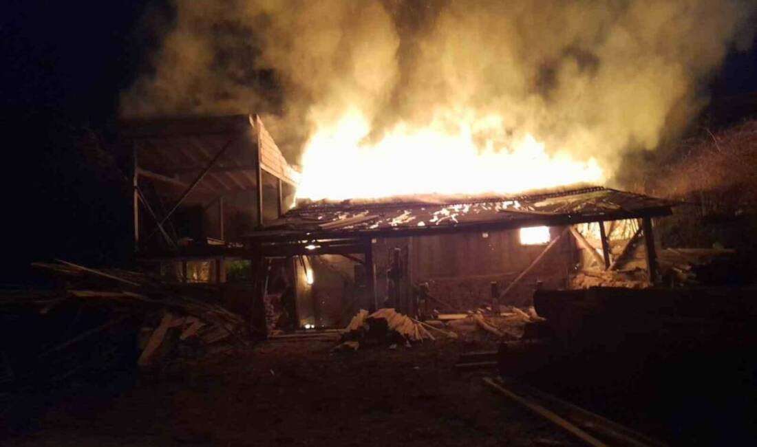 Bursa’da tek katlı ahşap evde çıkan yangında 68 yaşındaki engelli