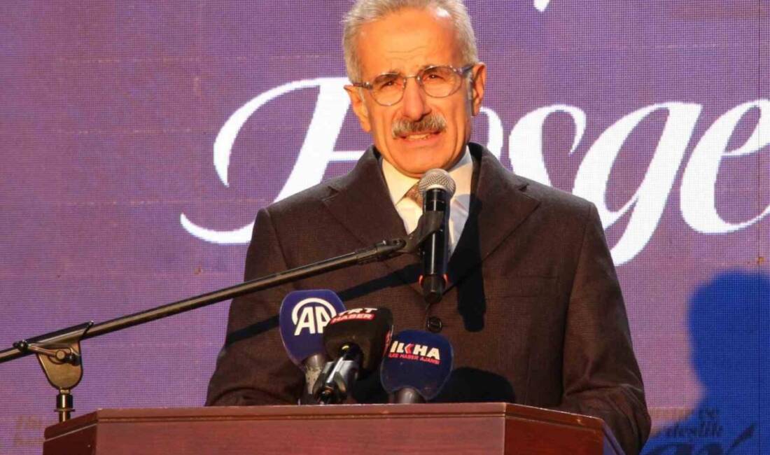 Ulaştırma ve Altyapı Bakanı Abdulkadir Uraloğlu, Batman'da yaptığı açıklamada İstanbul