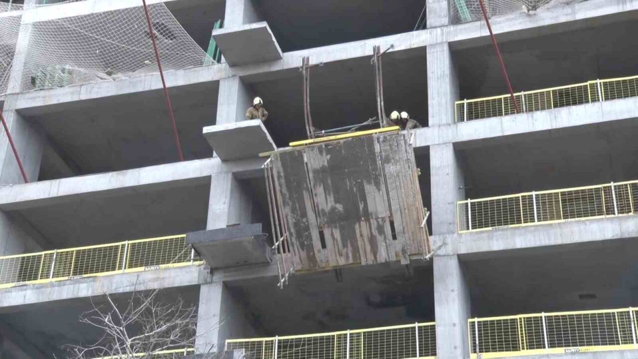 Ümraniye'de inşaat iskelesinin çökmesi sonucu Halil Bülbül ve İsmail Bülbül