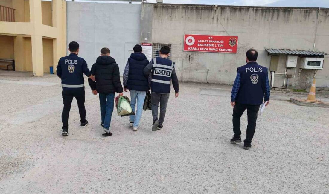 Balıkesir’in Bigadiç ilçesinde kendilerini emniyet müdürü olarak tanıtıp yaşlı kadının