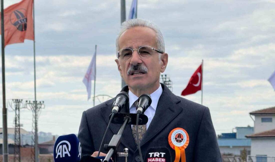 Ulaştırma ve Altyapı Bakanı Abdulkadir Uraloğlu, Batman-Hasankeyf kara yolunun açılışında