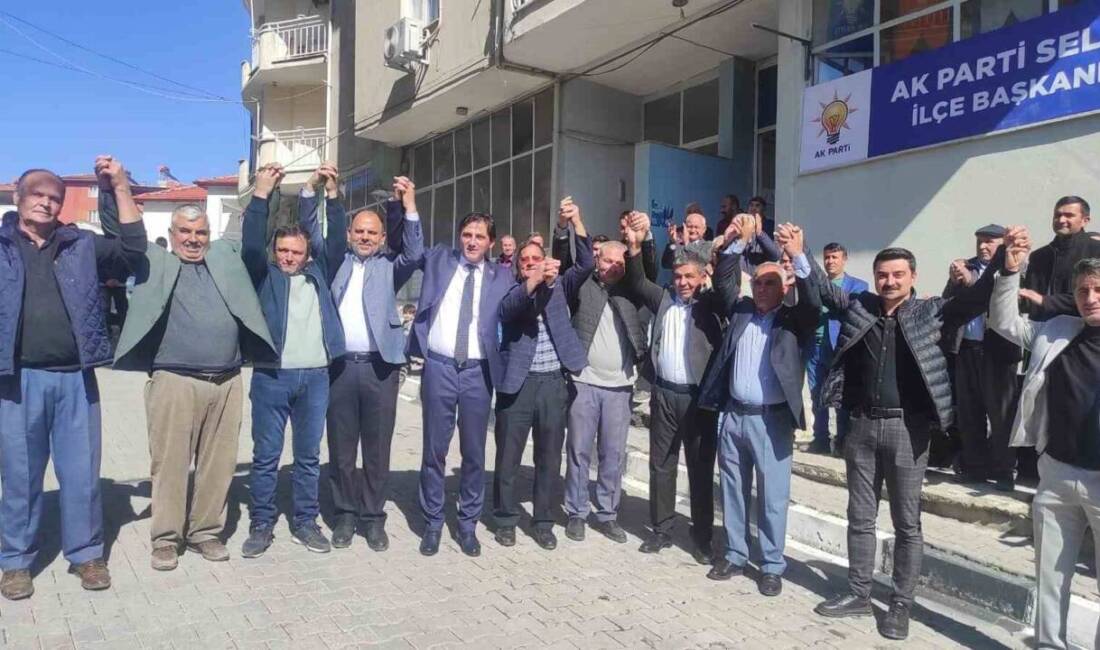 Manisa Selendi’de Yeniden Refah Partisi’nde istifa eden 3 Belediye Meclis