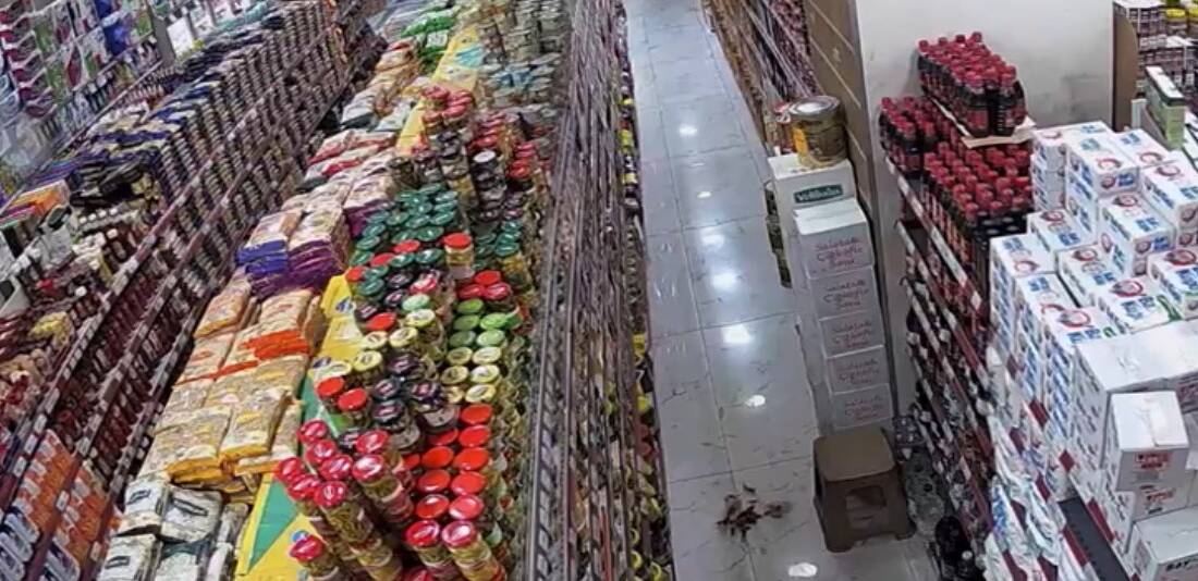 Hakkari’nin Yüksekova ilçesinde de hissedilen Irak merkezli 4.8 büyüklüğündeki deprem