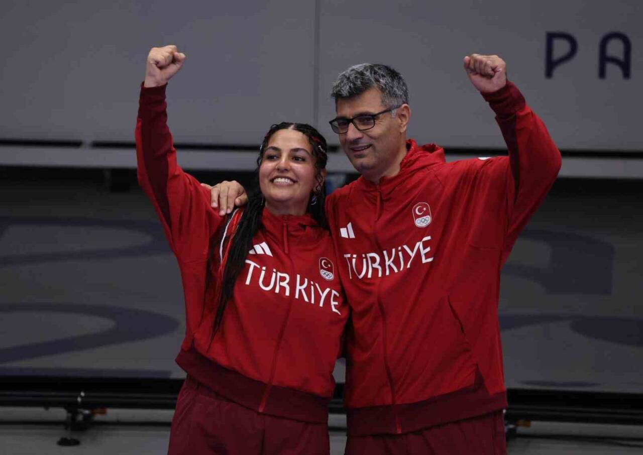 Havalı Silahlar Avrupa Şampiyonası’nda 10 metre havalı tabanca karışık takım