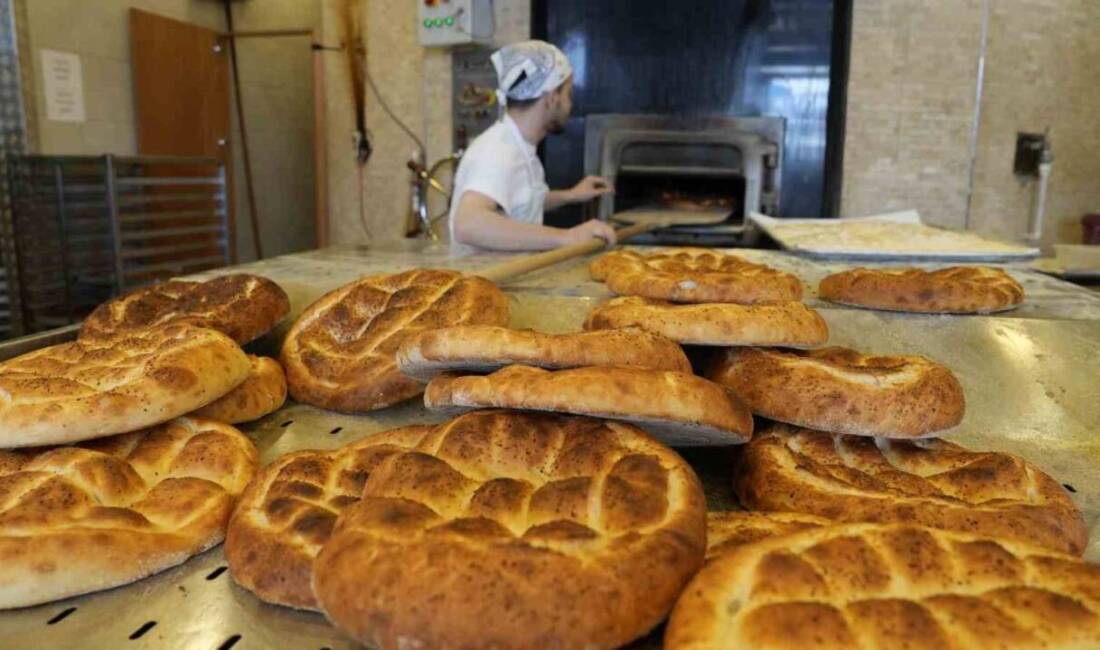 Başiskele’de zabıta ekipleri, fırınlarda Ramazan pidesini denetledi. Denetimlerde fırınların üretim