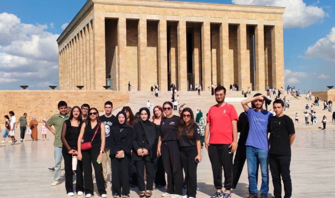 Beyoğlu Belediyesi, 30 Ağustos Zafer Bayramı kutlamaları kapsamında düzenlediği “Zafer